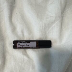 doTERRA Magnolia Touch Roller with Black Cap
